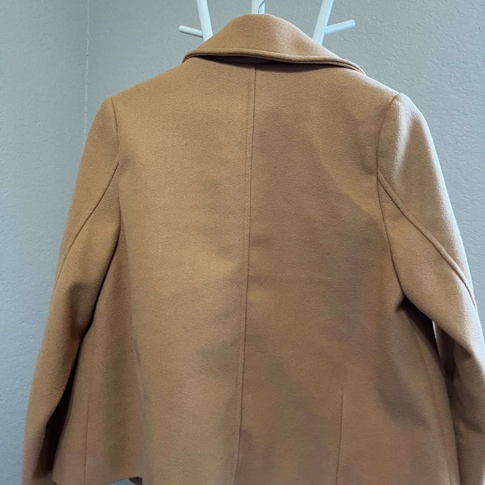 Brown coat - Picture 2 of 3
